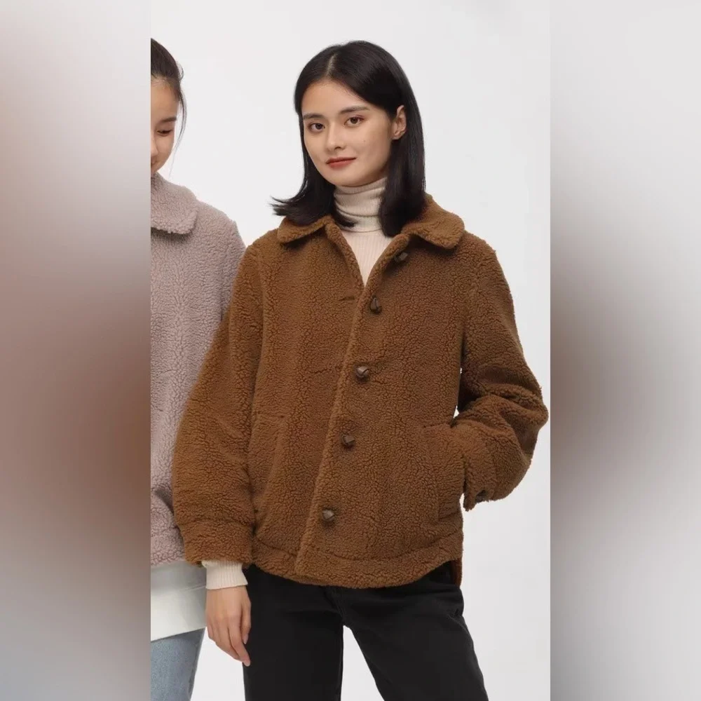 NWT - H&M Teddy coat in size 2. Oversized. P2P 20.5” - Picture 2 of 11
